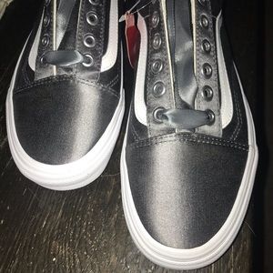 NEW Old Skool Satin Vans